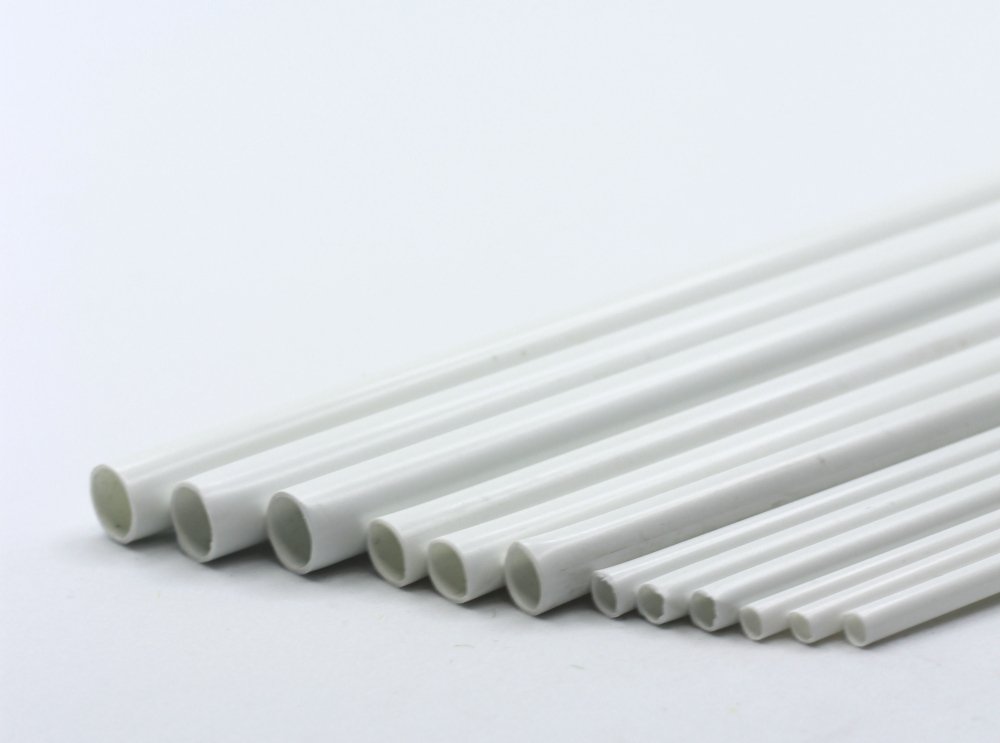 Plastik İçi Boş Beyaz Çıta 2mm 50cm 15'li