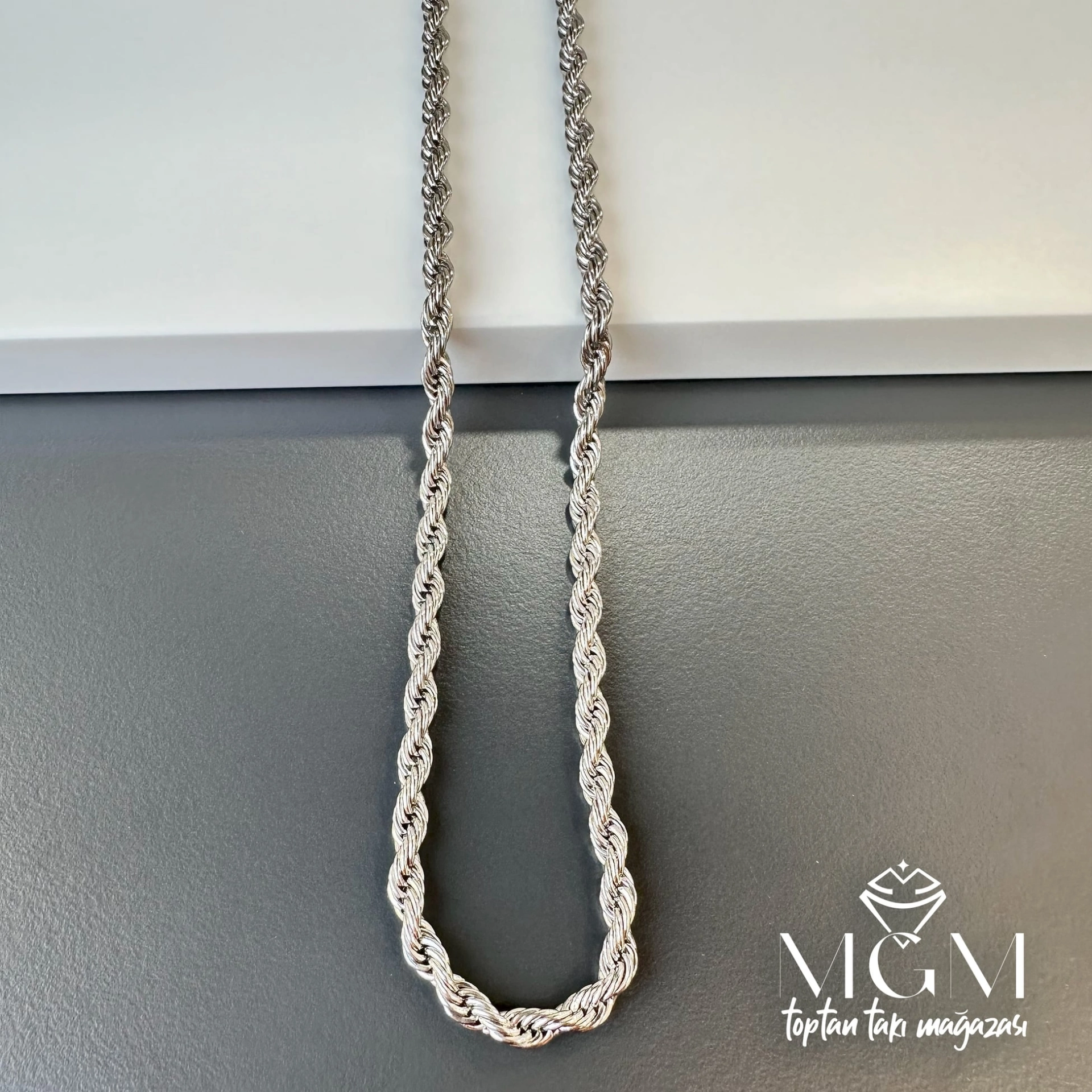 Çelik Burgu Halat Zincir 4 Mm