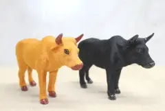 Tüylü Boğa Biblosu