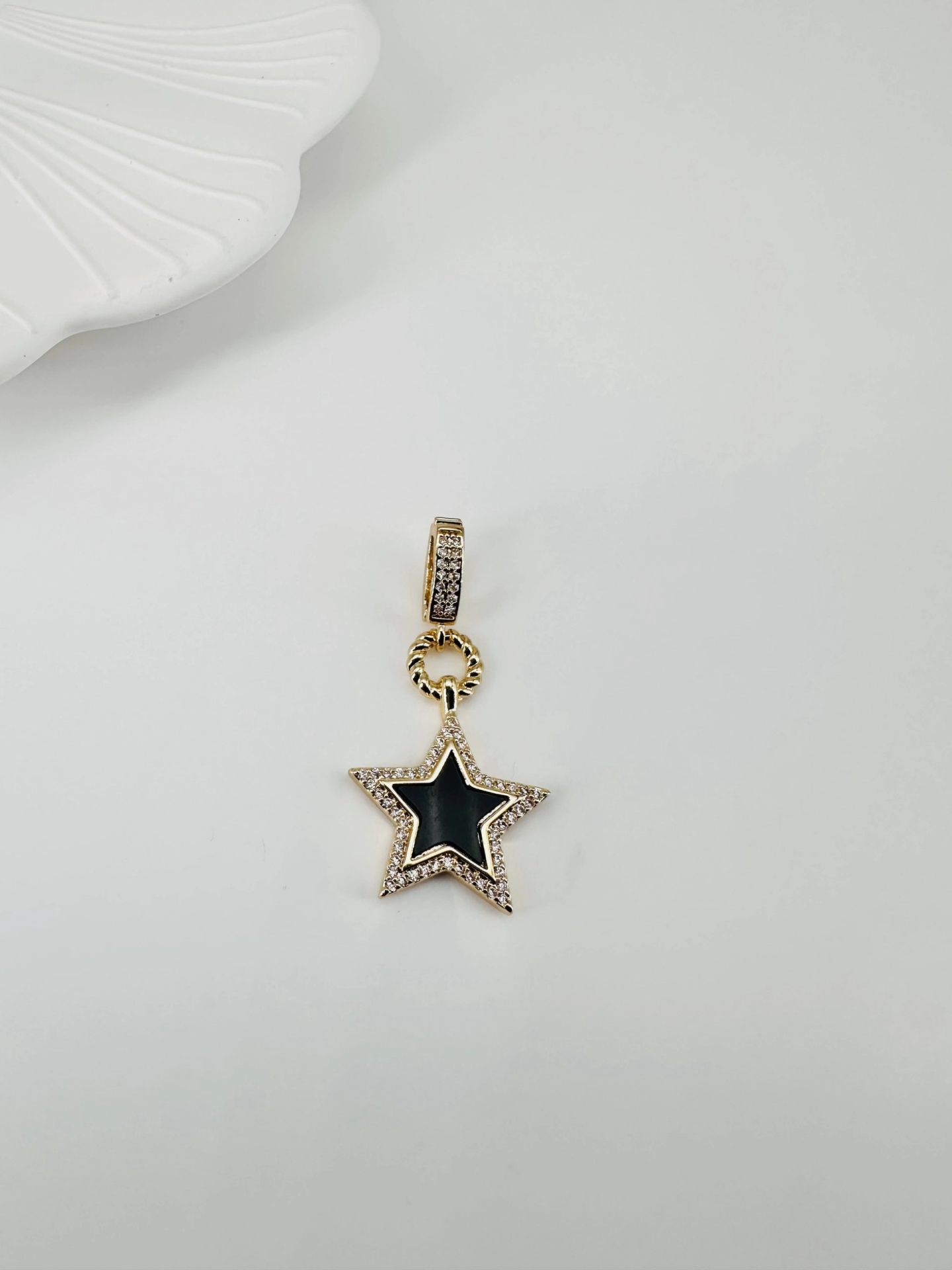 Ajda Charm