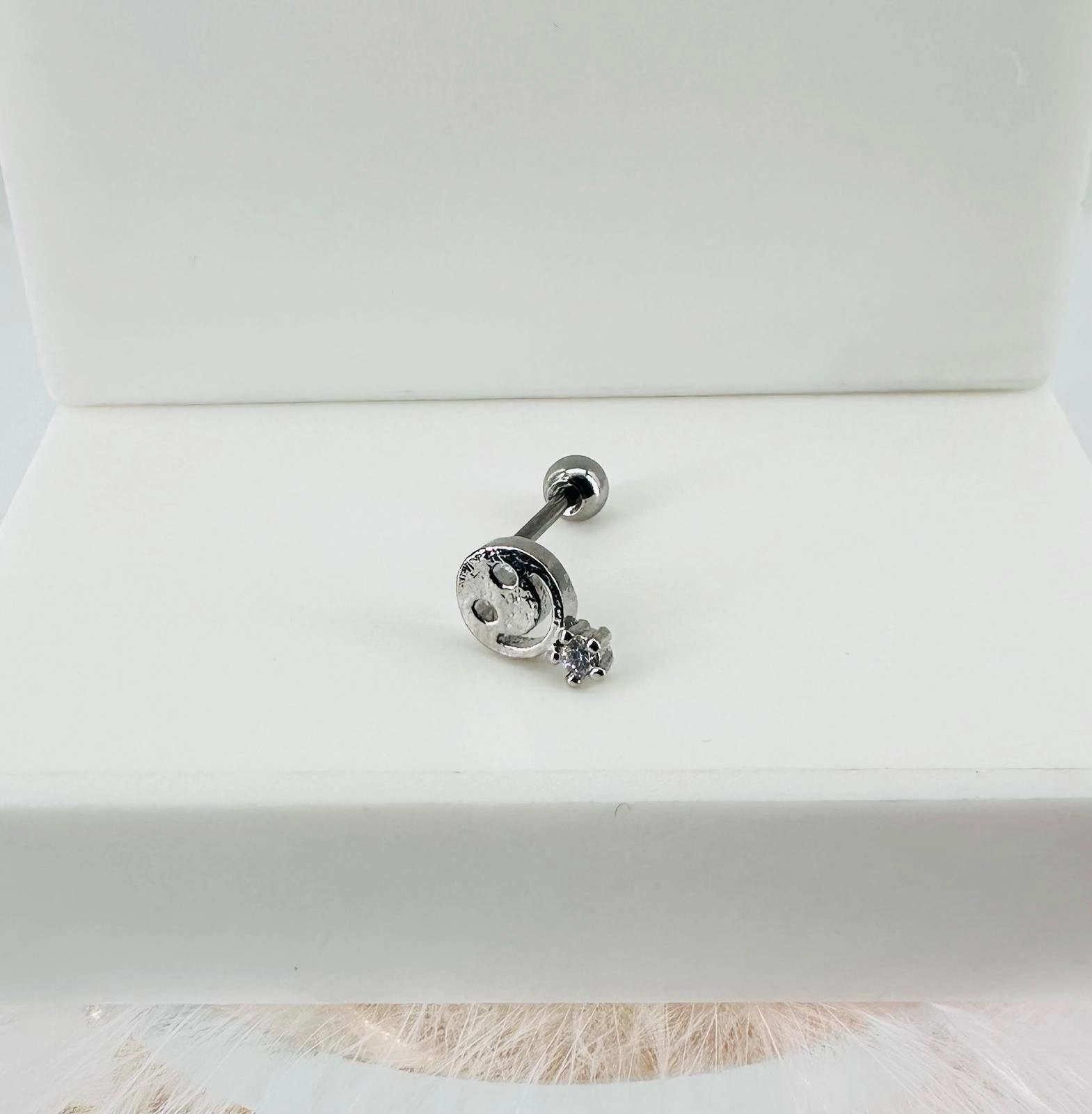 Tragus Kıkırdak Küpesi