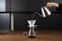 Hario V60 Dripper MUGEN Seramik