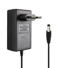 Weko 8.4 Volt - 2 Amper 5.5x2.5mm Uçlu Priz Tip Kırmızı Yeşil Ledli Yerli Üretim Akü Şarj Adaptörü