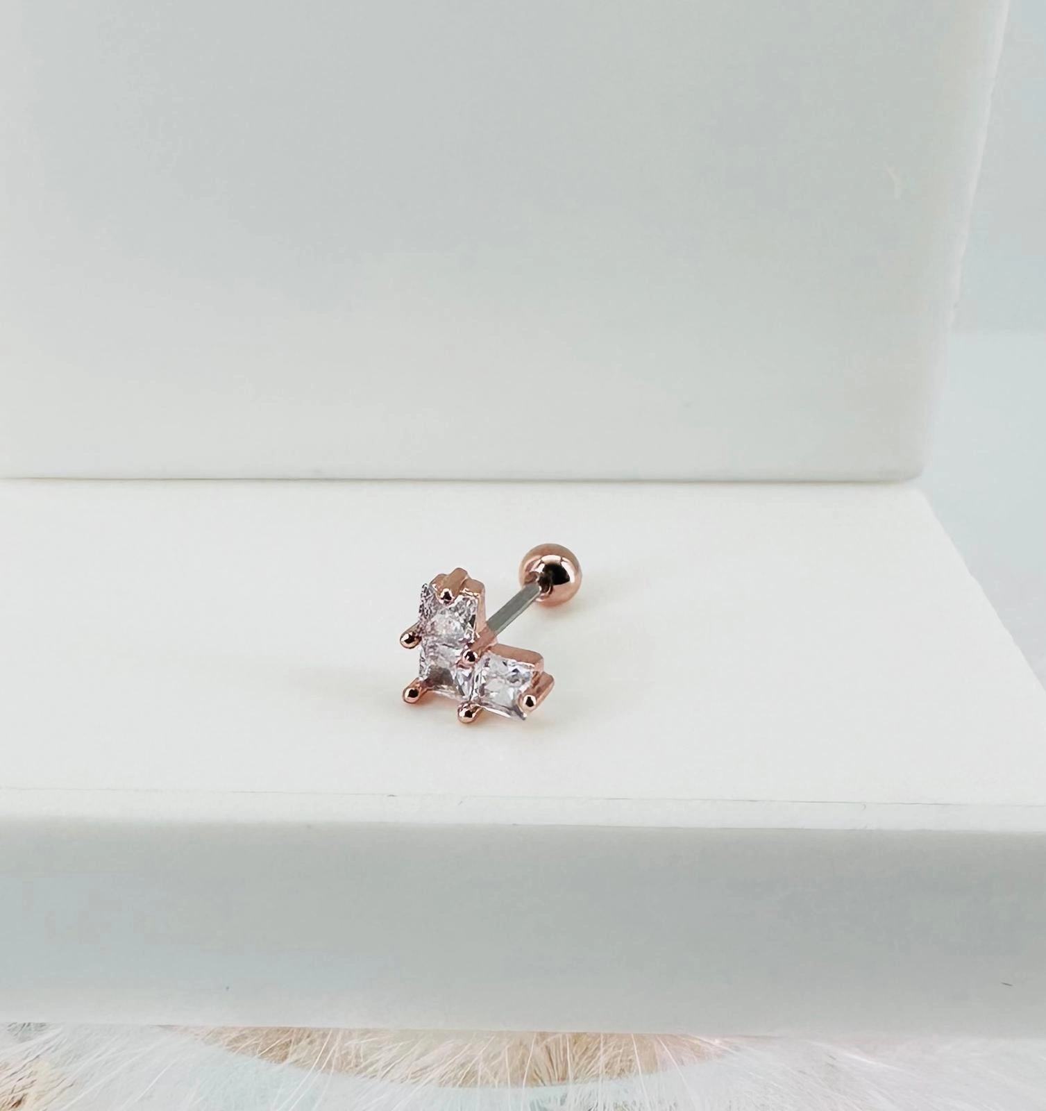 Tragus Kıkırdak Küpesi