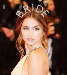 Bekarlığa Veda Kristal Taşlı Gümüş Bride Tacı