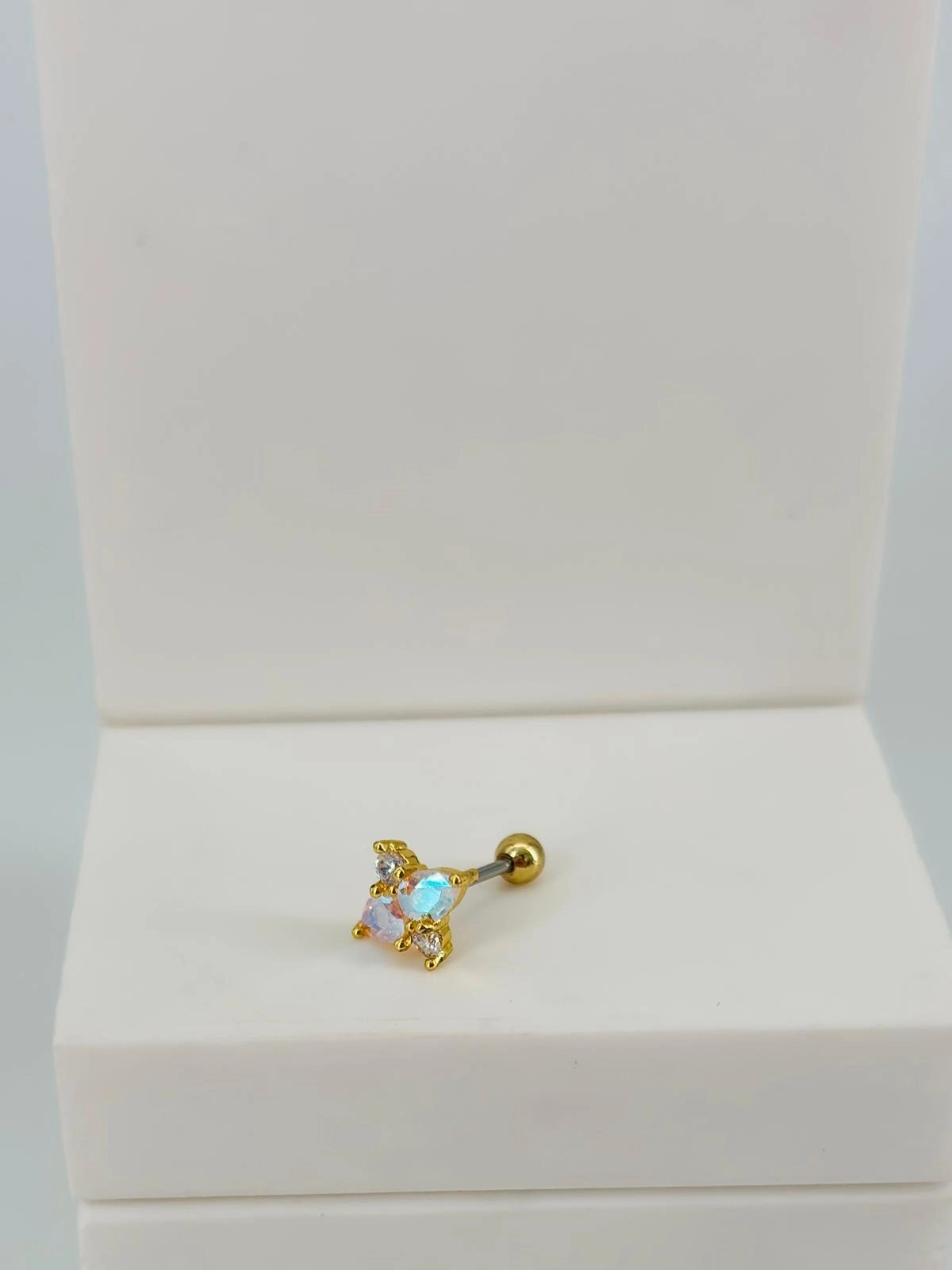 Tragus Kıkırdak Küpesi