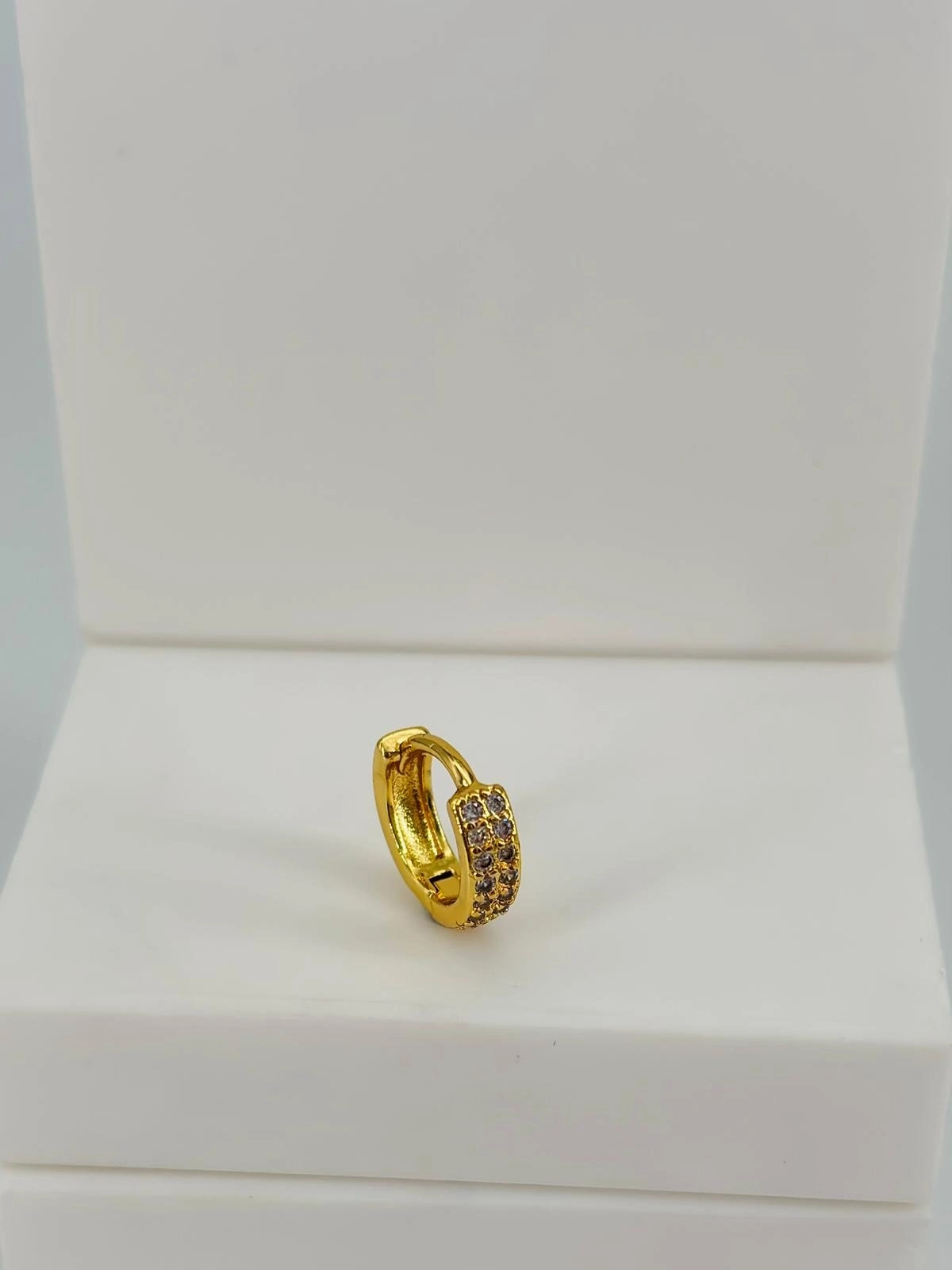 Tragus Kıkırdak Küpesi