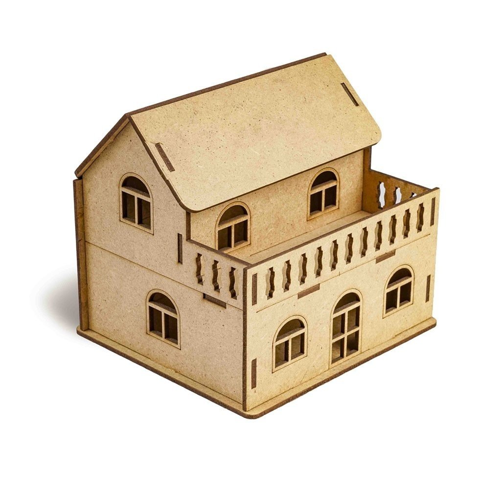 Ahşap Boyalı Set Balkonlu Ev