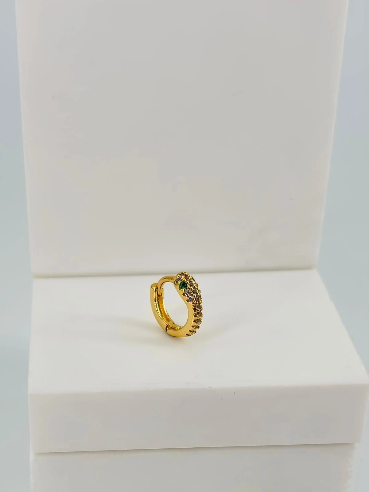 Tragus Kıkırdak Küpesi