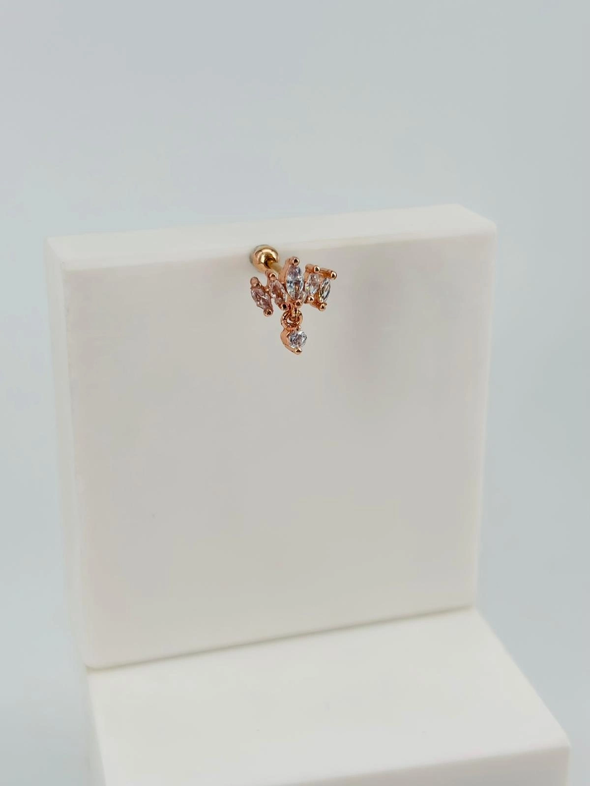Tragus Kıkırdak Küpesi
