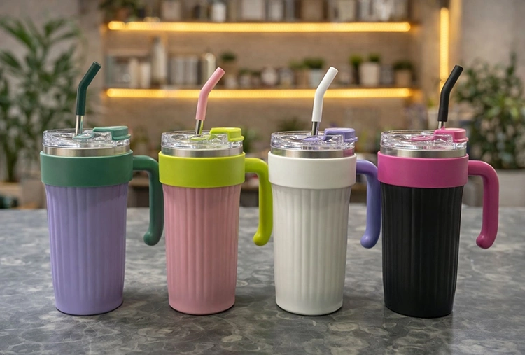 Isı Muhafazalı Kulplu Ve Pipetli Çelik Termos Kupa Alk4632