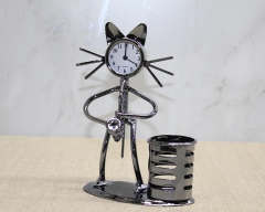 Metal Saksafon Çalan Kedi Müzisyen Saat Ve Kalemlik Alk4343