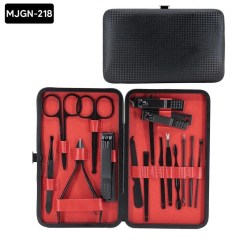 Deri Çantalı 17 Parça Manikür Çelik Set