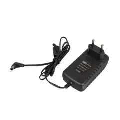 Weko 16.8 Volt - 2 Amper Ledli̇ Pri̇z Ti̇pi̇ 5.5*2.5  Uçlu Şarj Adaptörü