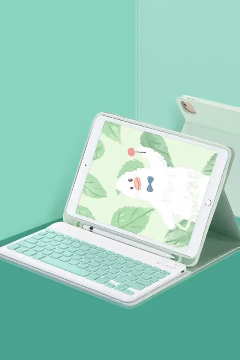 Newface İpad Pro 11 (2022) Kılıf Kc01 Smart Klavyeli Tablet Kılıfı - Açık Yeşil