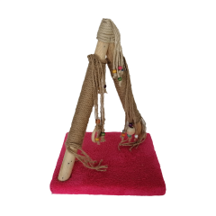 Püsküllü Boncuklu Kedi Tırmalama Tahtası + Oyun Alanı 30*40 cm Kırmızı