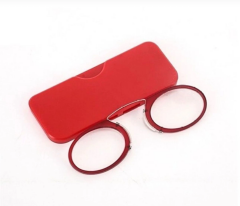 Burun Üstü Mini Sapsız 1.5x Gözlük Büyüteç - Kırmızı