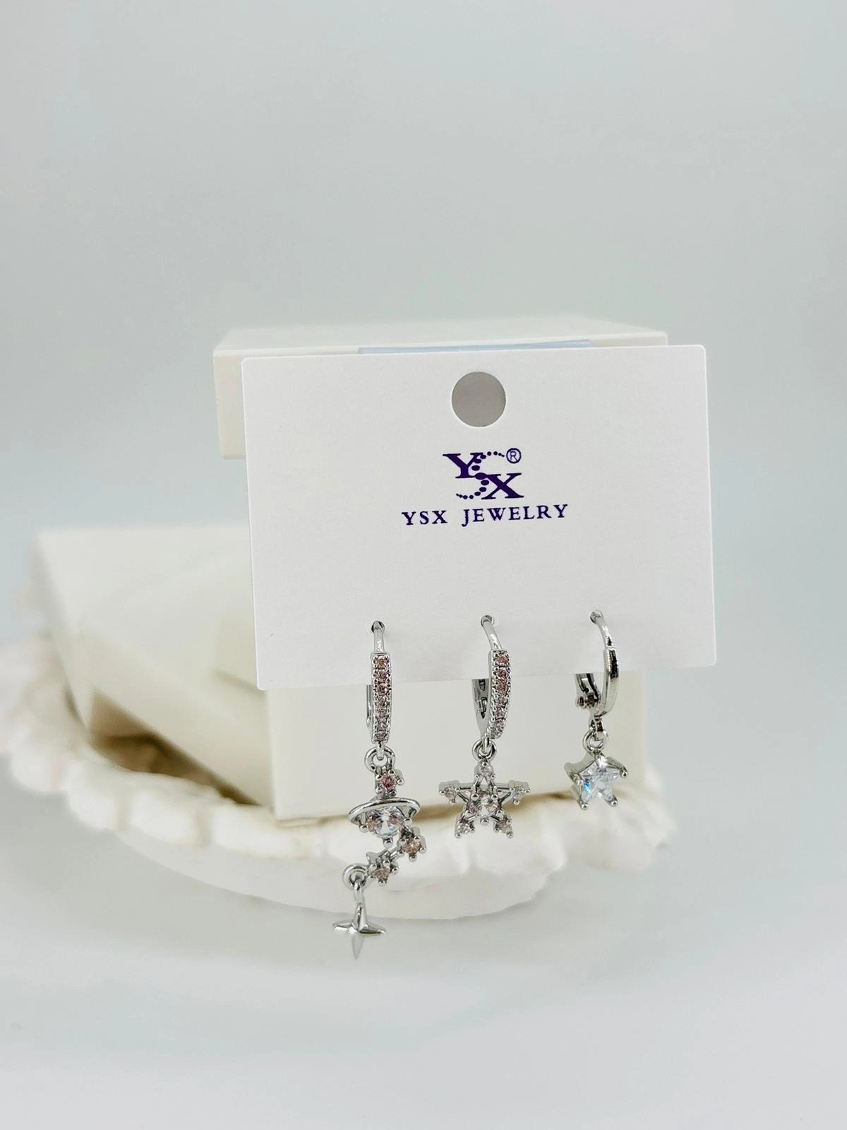 Yıldız Detaylı Üçlü Kombin Küpe