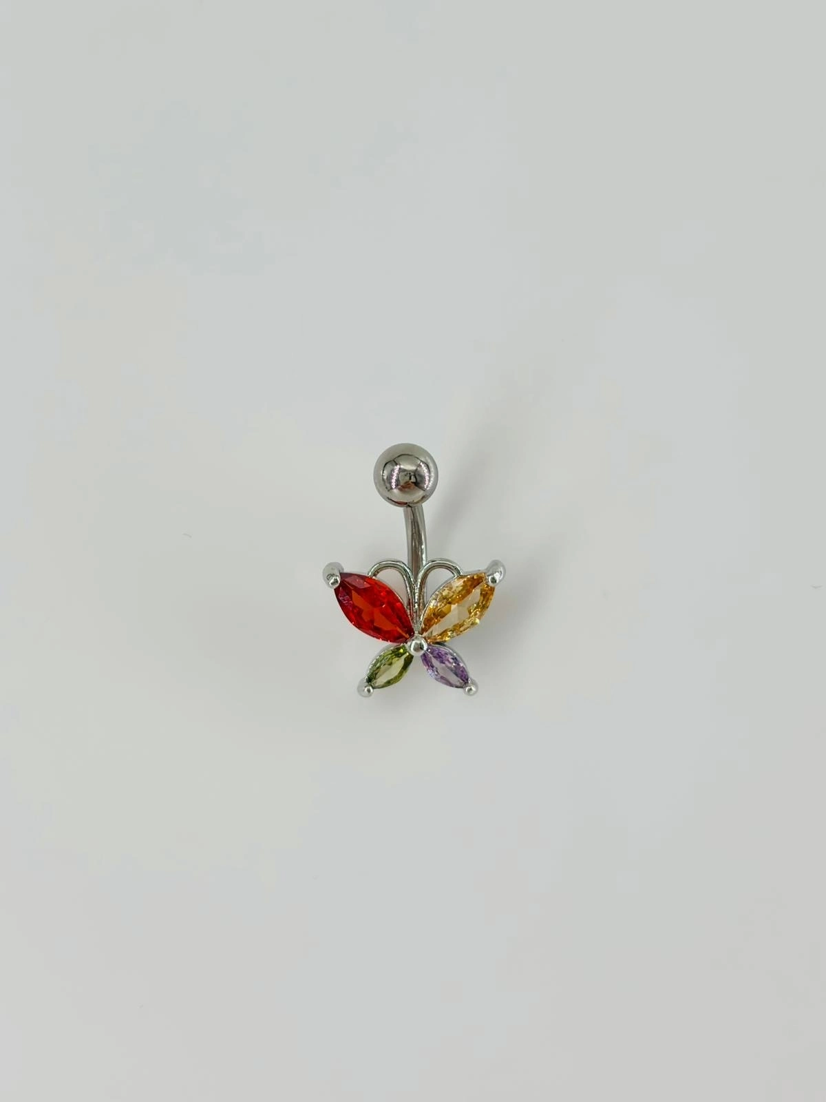 Kelebek Detaylı Göbek Piercing