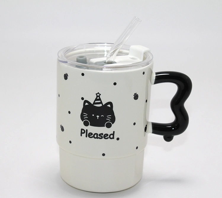 Sevimli Ayı Figürlü Pipetli Kapaklı Porselen Kupa Bardak Alk5041