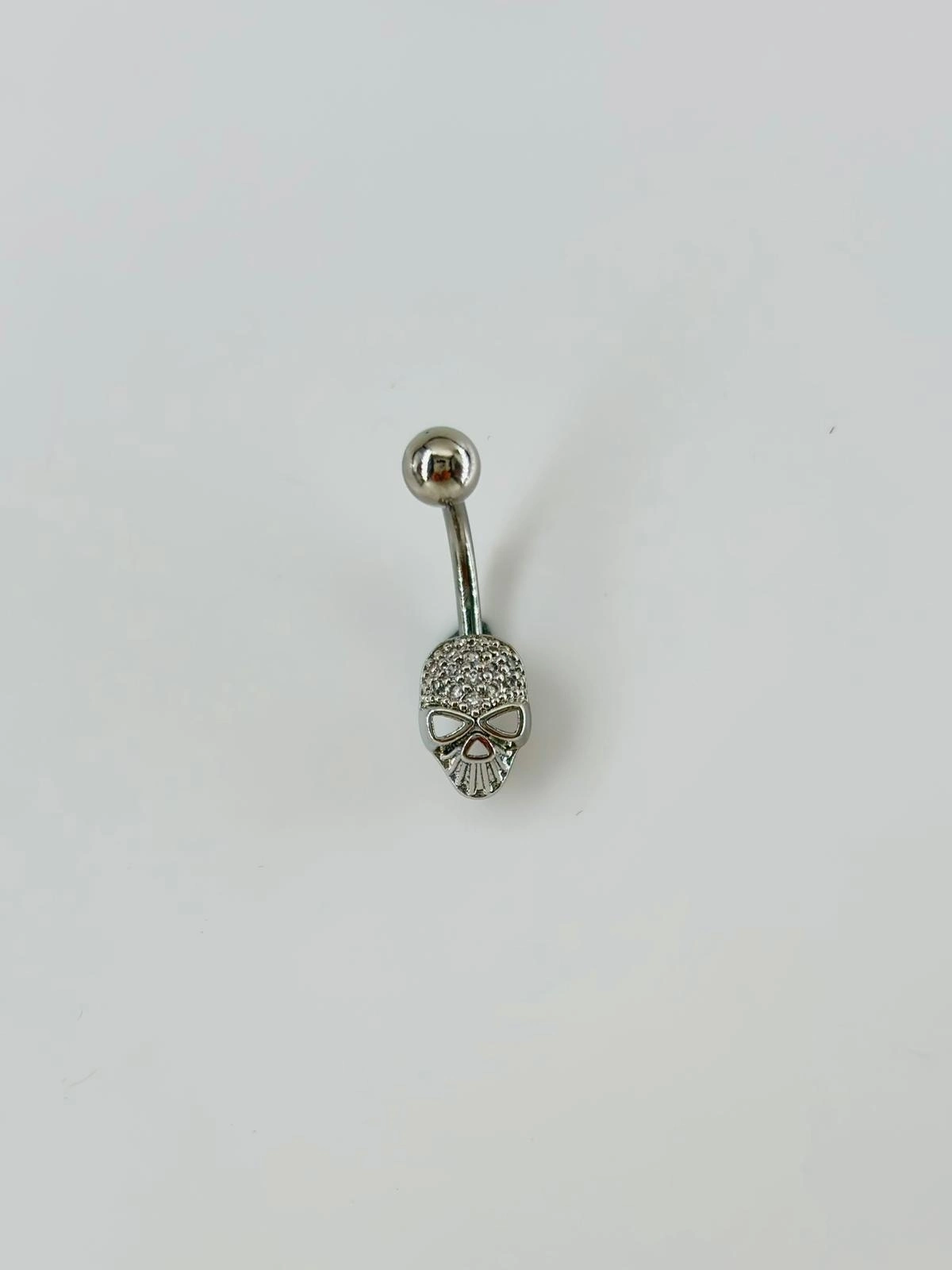 Kuru Kafa Detaylı Göbek Piercing
