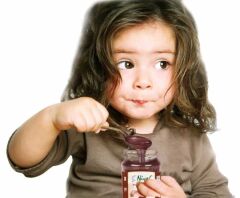 Keçiboynuzu Özü Harnup Özü Cam Kavanoz 800 Gr