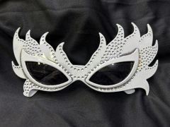 Taşlı Göz Kamaştıran Gecenin Yıldızı Beyaz Parti Alev Gözlük