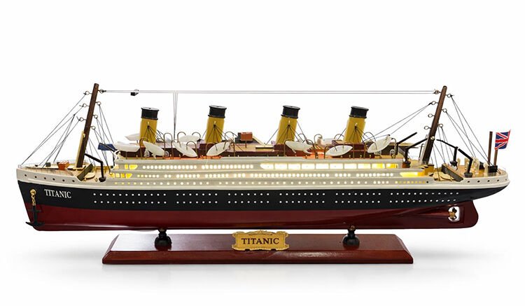 55x23 Cm Özel Tasarım Işıklı Ahşap Titanik Gemi
