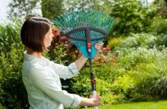 Gardena 3099-20 Combisystem Plastik Ayarlanabilir Tırmık